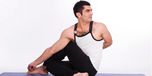 effective yoga pose for weight loss