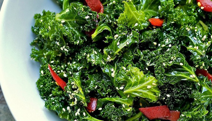 kale in salad