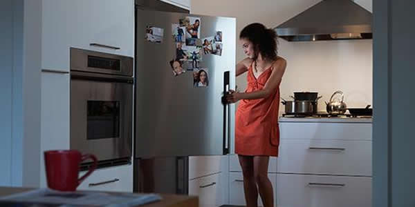 eating at night time