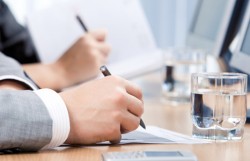 6 Simple Steps to Avoid Weight Gain While a Desk Job